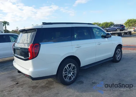 2025 Ford Expedition Active from USA, damaged, VIN 1FMJU1J86SEA29944